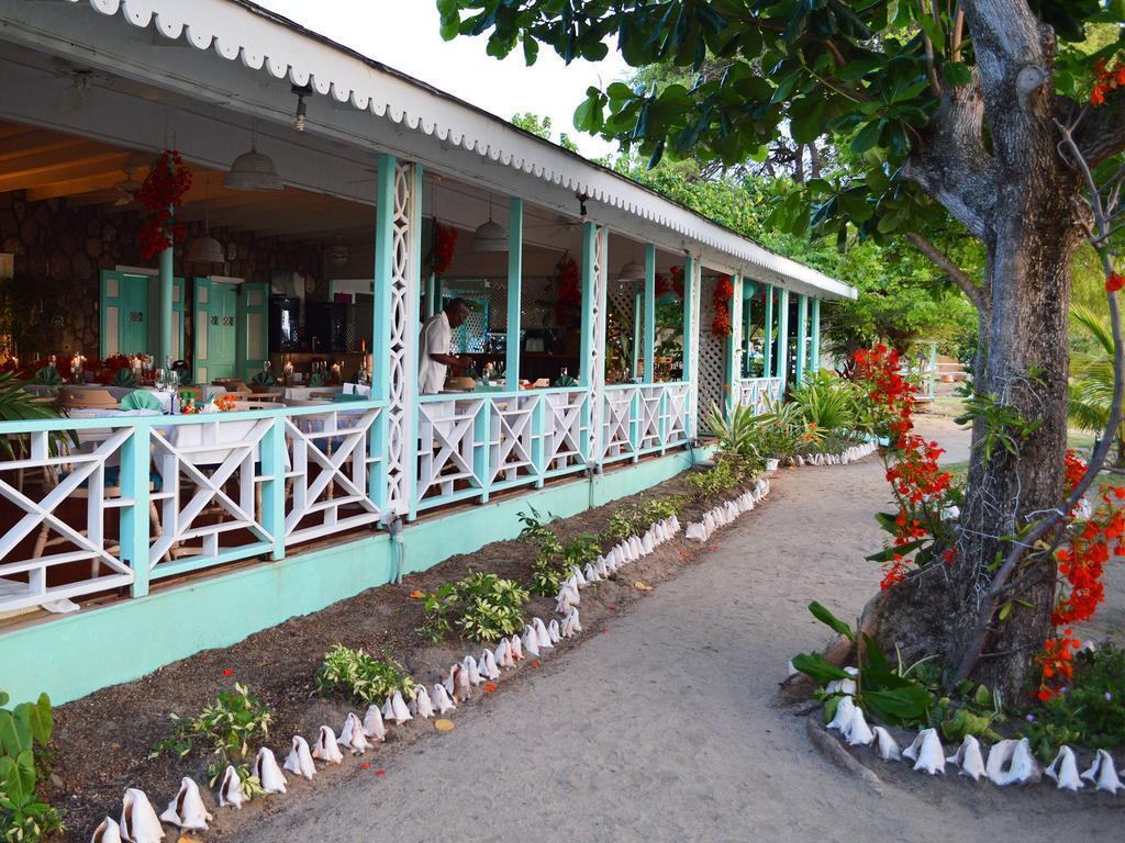 Oualie Beach Resort Nevis Exterior photo